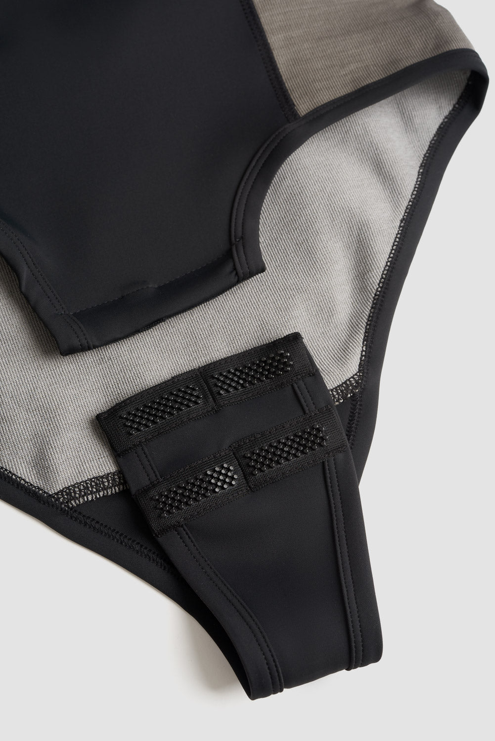 BIA GREY – Protective motorcycle base layer / body