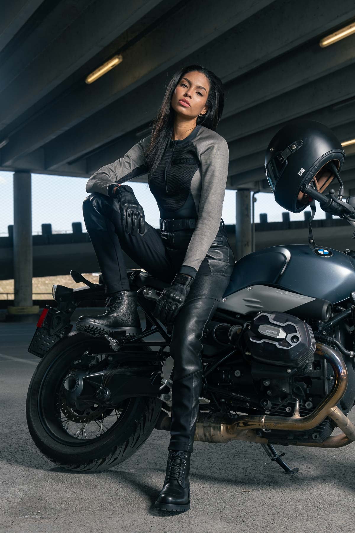 BIA GREY – Protective motorcycle base layer / body
