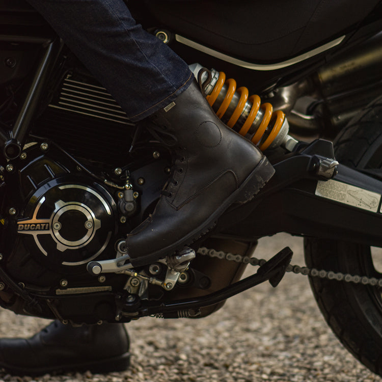 Motorcycle boots
