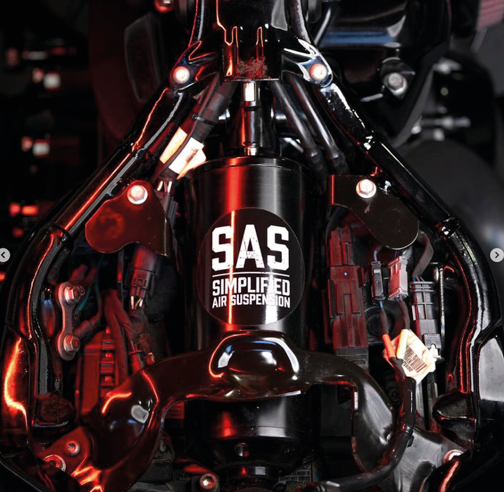 SIMPLIFIED AIR SUSPENSION FOR MILWAUKEE EIGHT SOFTAIL - view 2