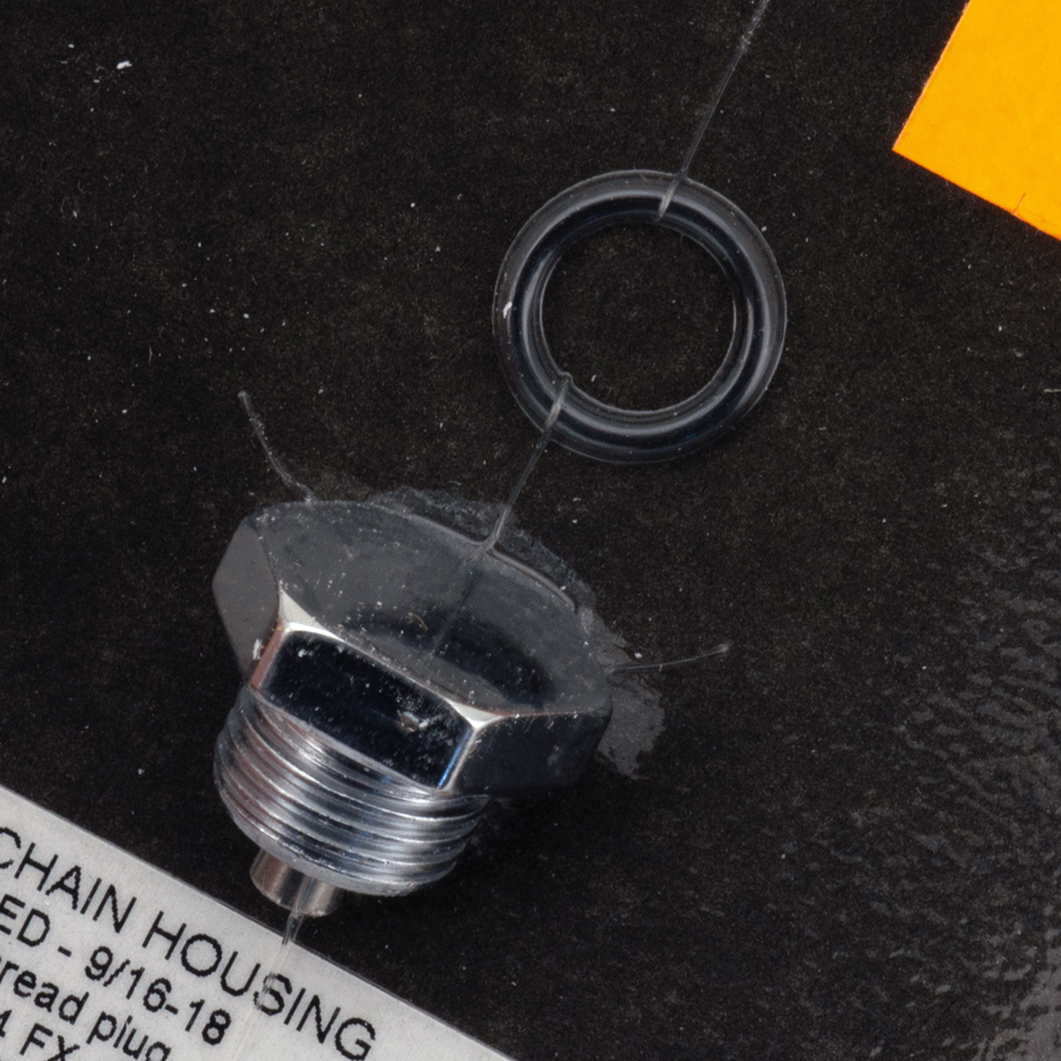 OIL TANK DRAIN PLUG - view 1 Main image