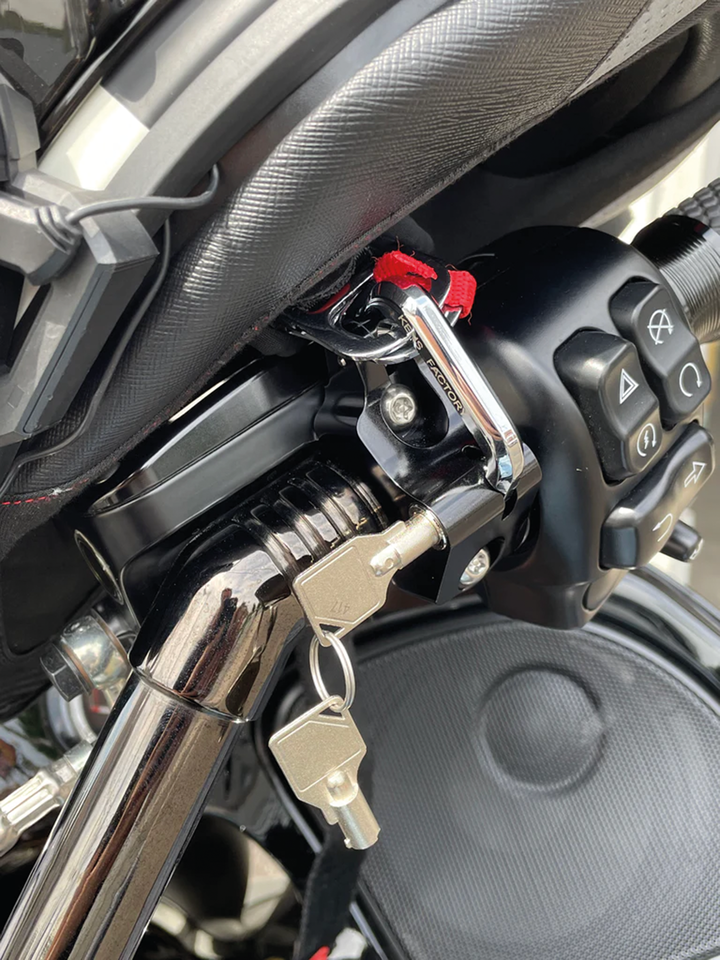 KEN'S FACTORY HANDLEBAR CONTROL MOUNTED HELMET LOCK Secondary image
