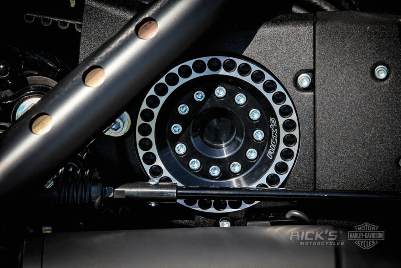 RICK'S SPROCKET & PULLEY COVER FOR SPORTSTER Secondary image