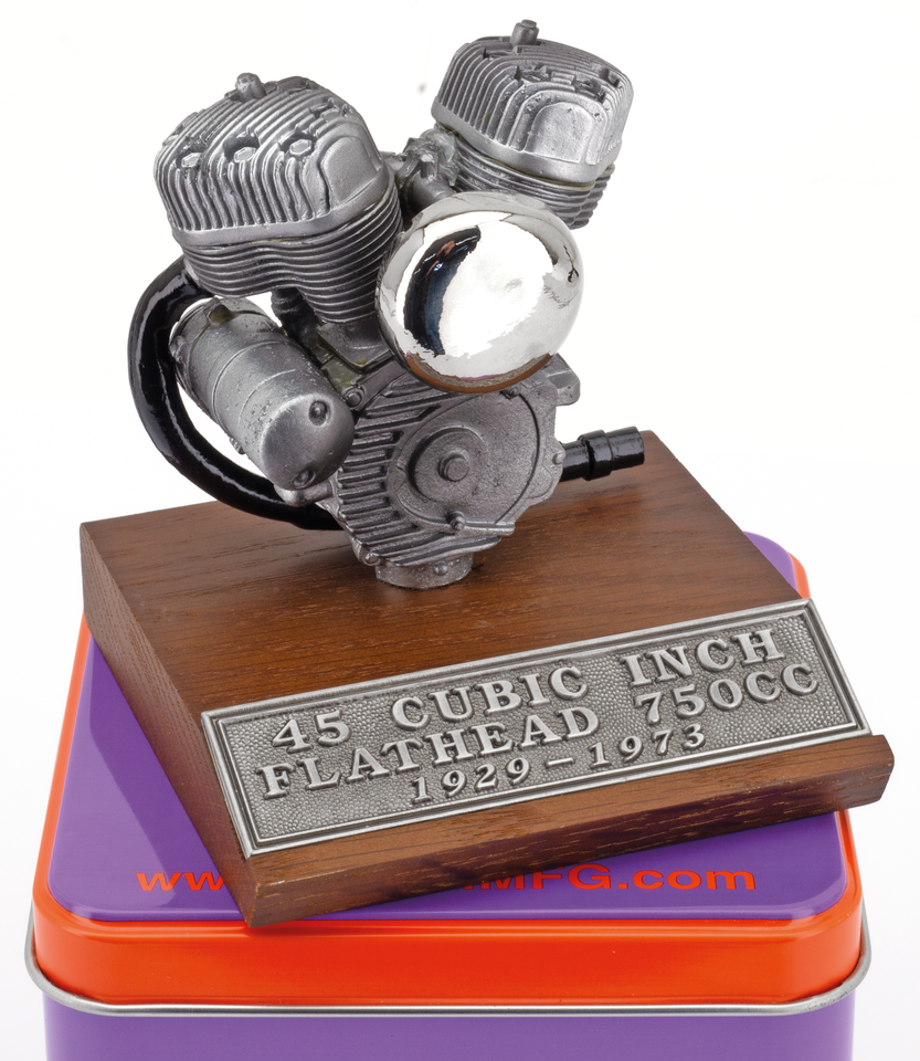 SCALE 1:6 MODEL ENGINES - view 3
