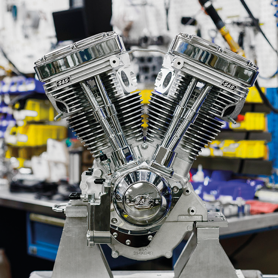 S&S V-SERIES ENGINES - view 1