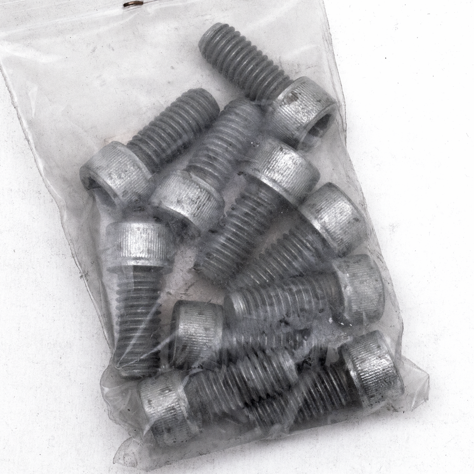 SAE SIZE ZINC PLATED HARDWARE - view 1