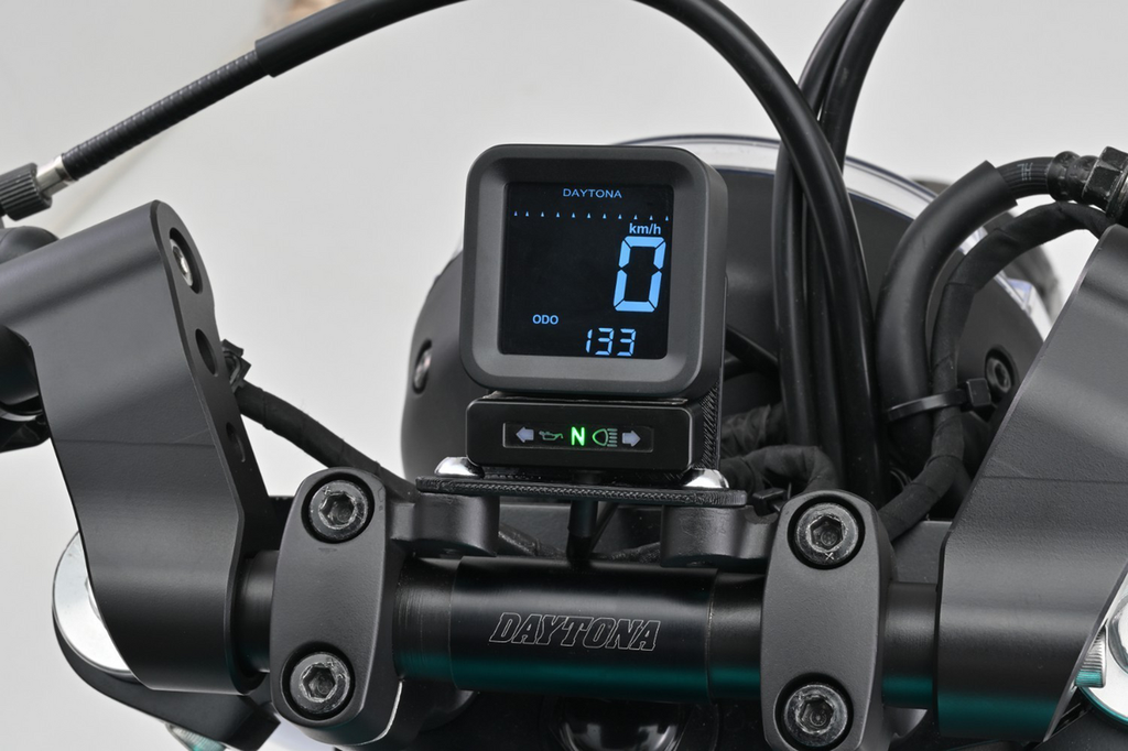 DAYTONA "CUBE" DIGITAL LCD SPEEDO & TACHOMETER - view 3