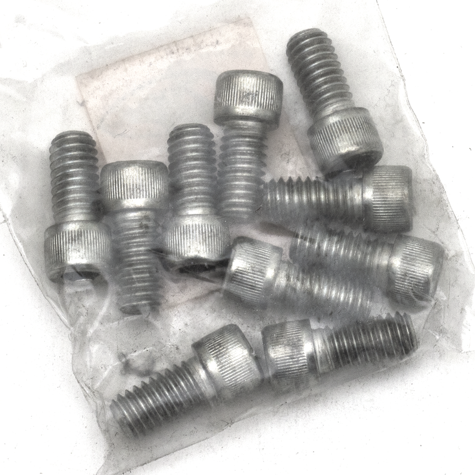 SAE SIZE ZINC PLATED HARDWARE - view 1 Main image