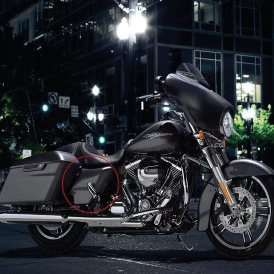 FRAME SIDE COVERS FOR TOURING Secondary image