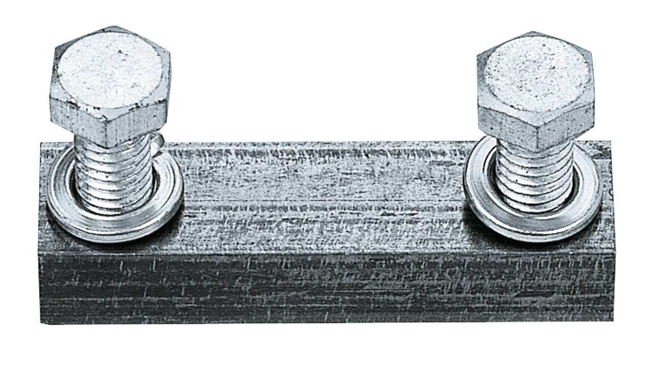 "GLADIATOR" BILLET ALUMINUM FORWARD CONTROL KITS FOR FX, FL AND SOFTAIL - view 1 Main image