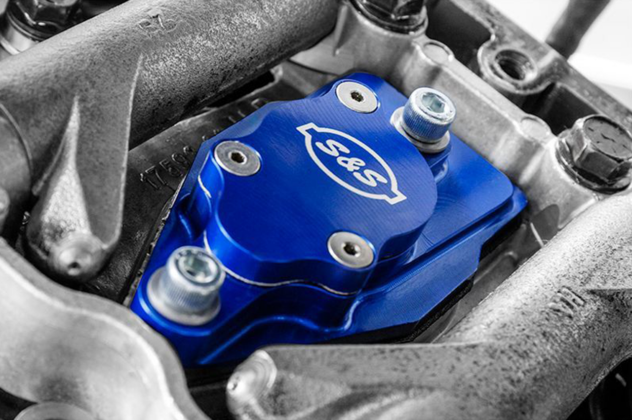 S&S BILLET HEAD BREATHERS FOR TWIN CAM Secondary image