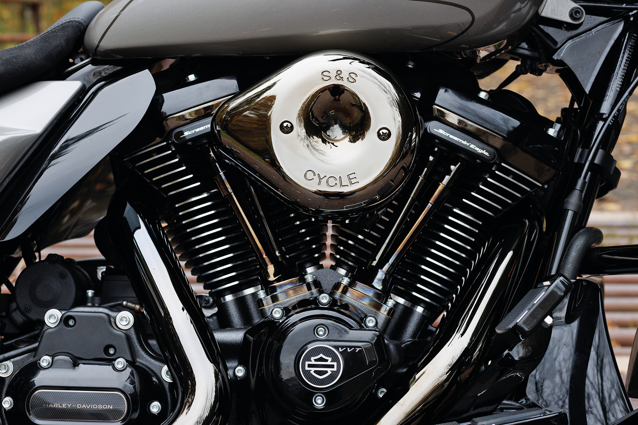 S&S STEALTH DARK CHROME TEARDROP AIR CLEANER KIT Secondary image