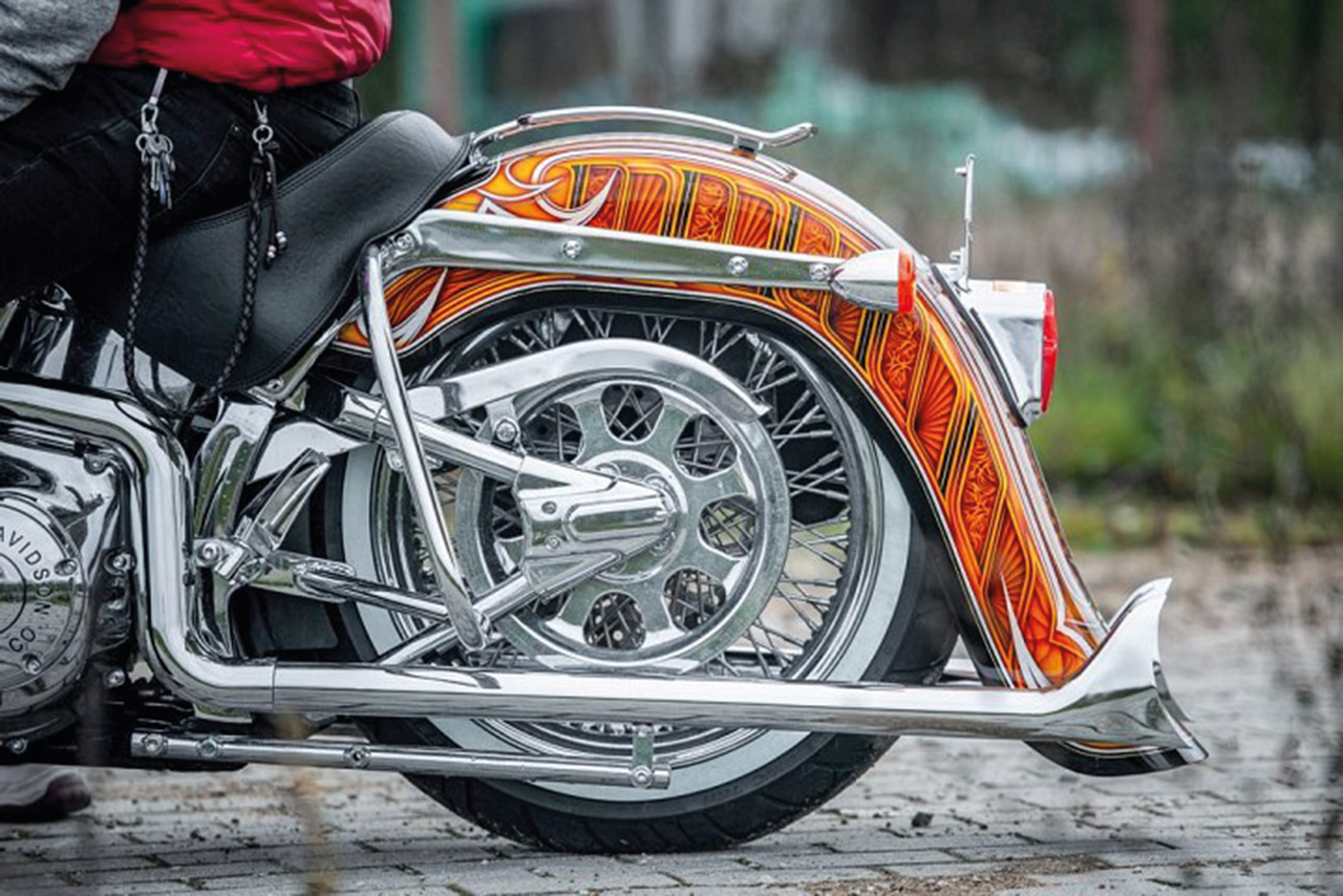TOMMY & SONS MEXICAN STYLE REAR FENDER FOR 2000-2017 SOFTAIL Secondary image