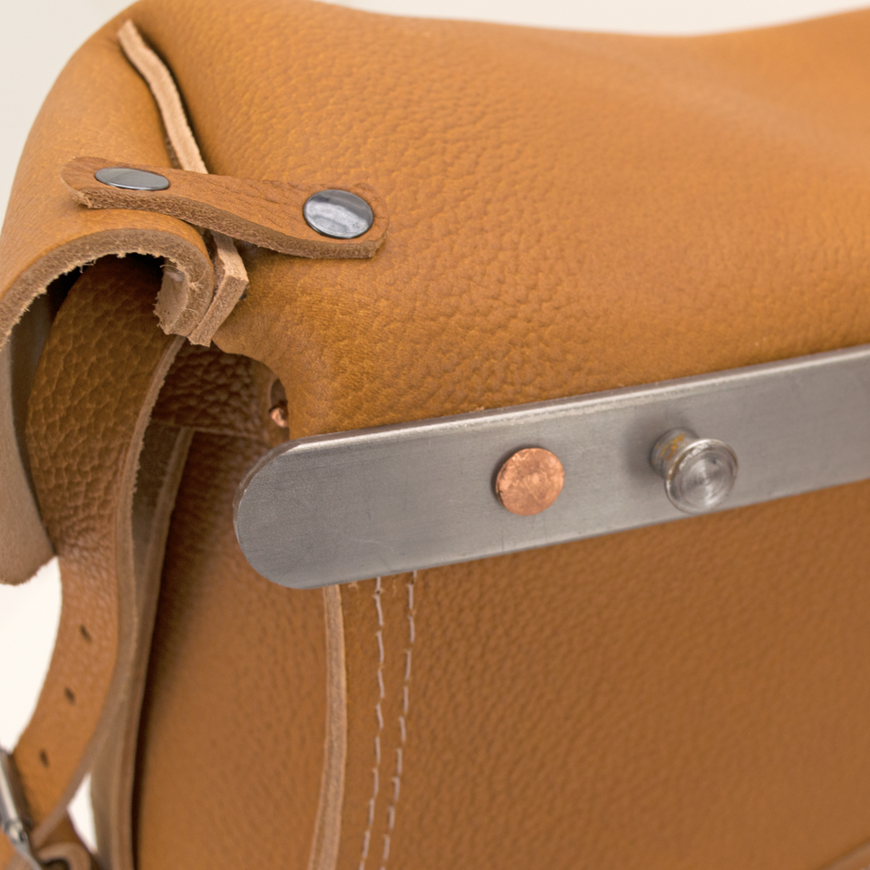 SAMWEL SADDLEBAGS FOR MILITARY 45'S Secondary image