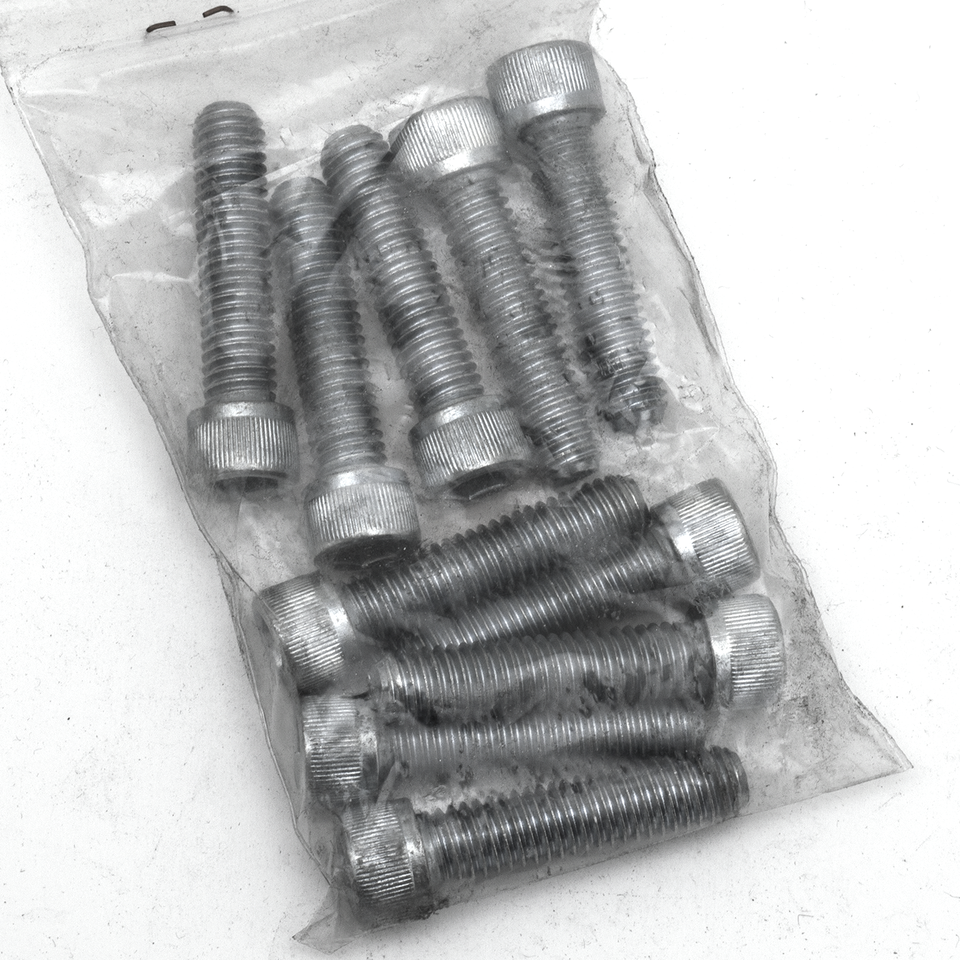 SAE SIZE ZINC PLATED HARDWARE - view 1