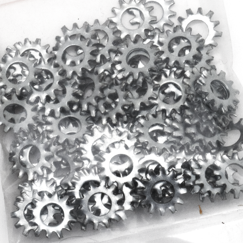INTERNAL AND EXTERNAL LOCK WASHERS - view 1