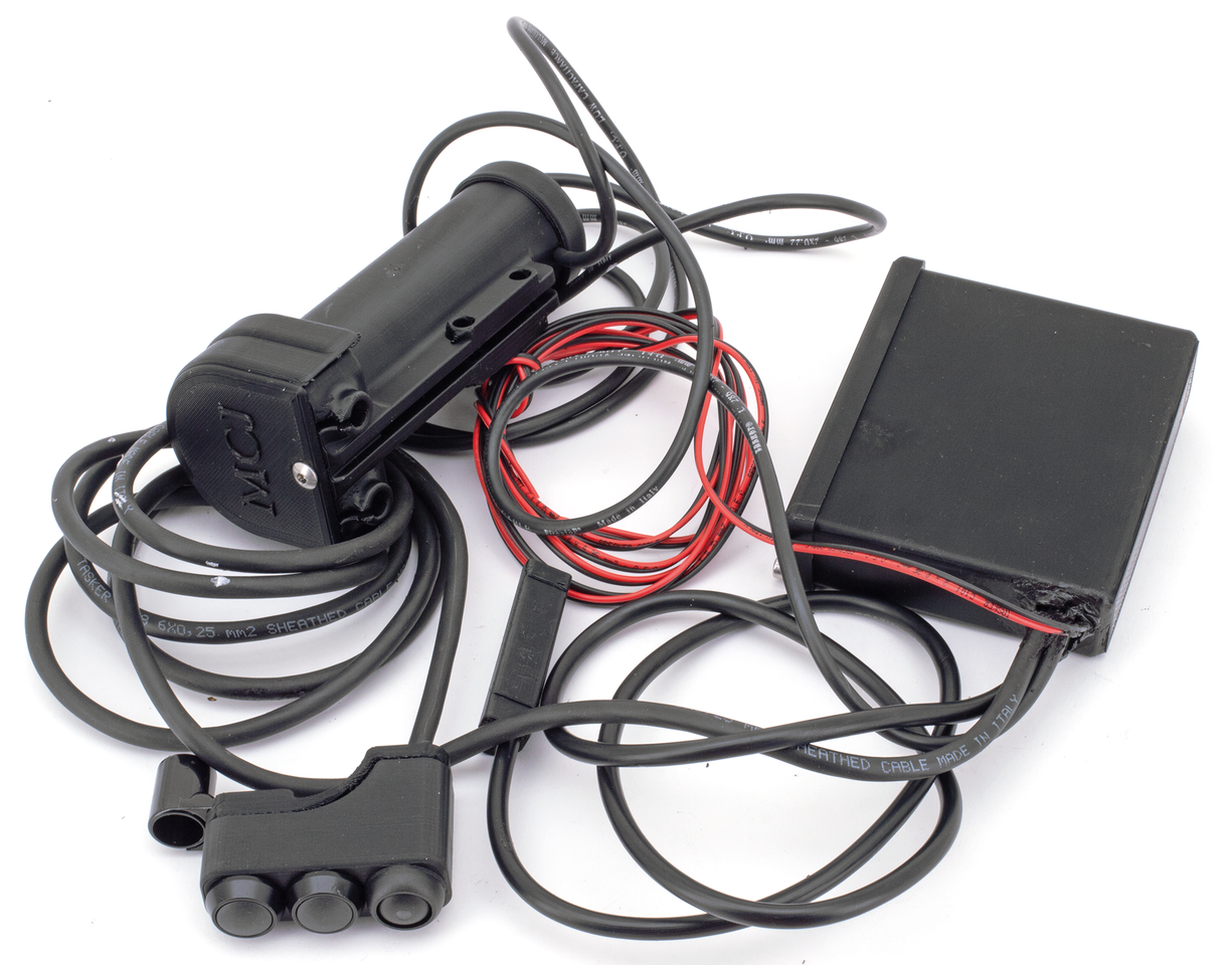 MCJ ADJUSTABLE EXHAUSTS FOR V-ROD - view 1