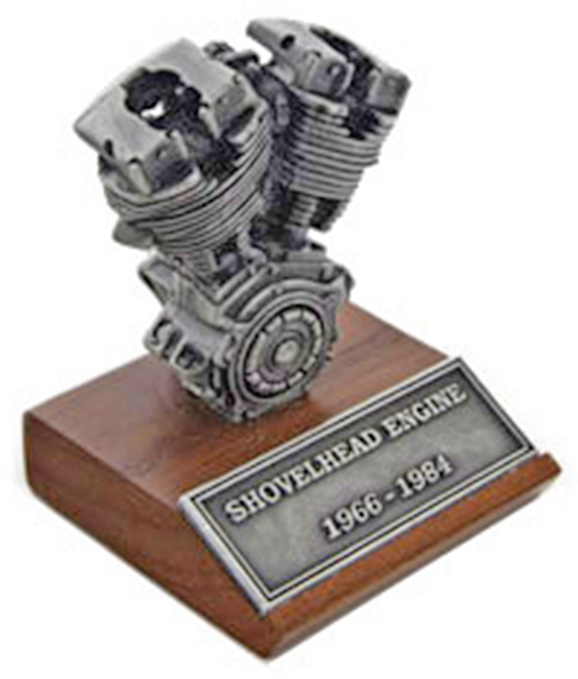 SCALE 1:8 MODEL ENGINES - view 1