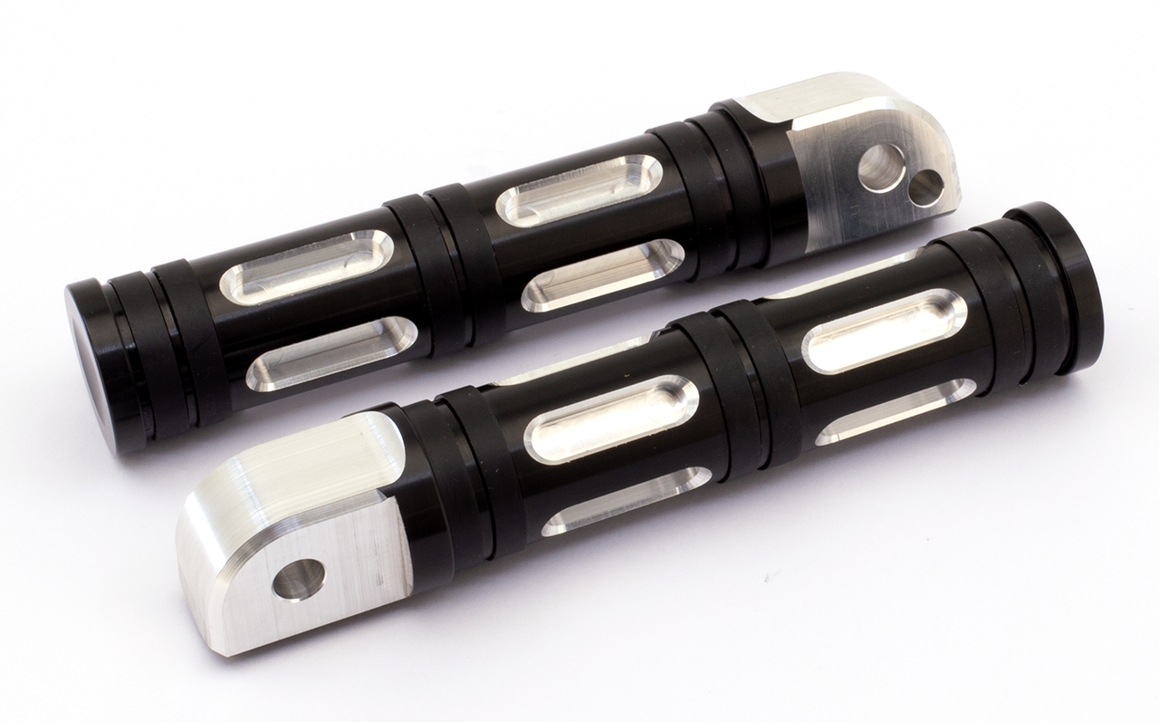 ACCENT CUT FOOTPEGS FOR MILWAUKEE EIGHT SOFTAIL - view 1