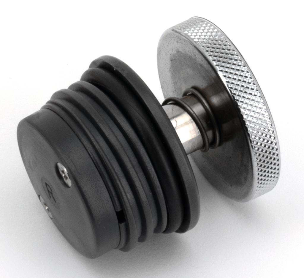 CHROME POP-UP GAS CAP - view 1