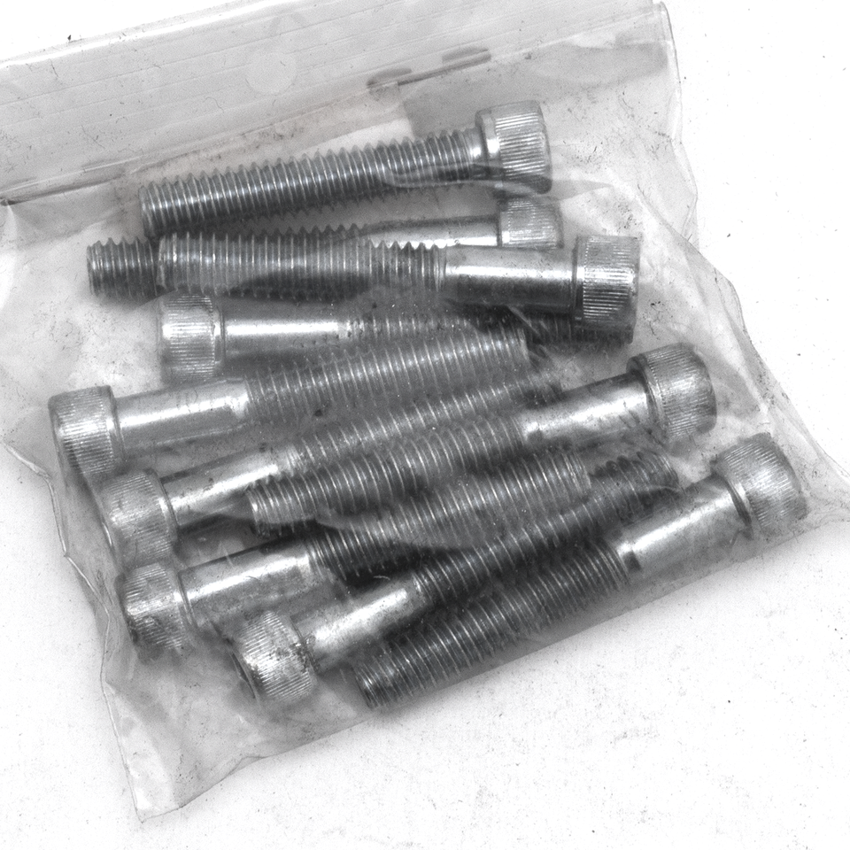 SAE SIZE ZINC PLATED HARDWARE - view 1 Main image