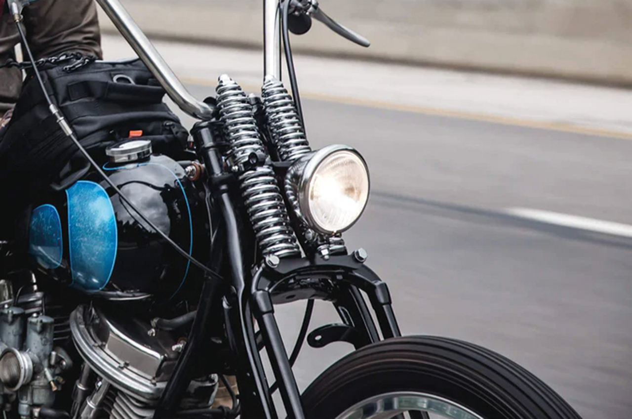 LOWBROW CUSTOMS BOTTOM MOUNT SPRINGER HEADLIGHT BRACKET Secondary image