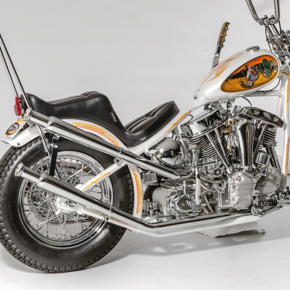 V-TWIN SISSY BARS FOR RIGID FRAMES - view 2